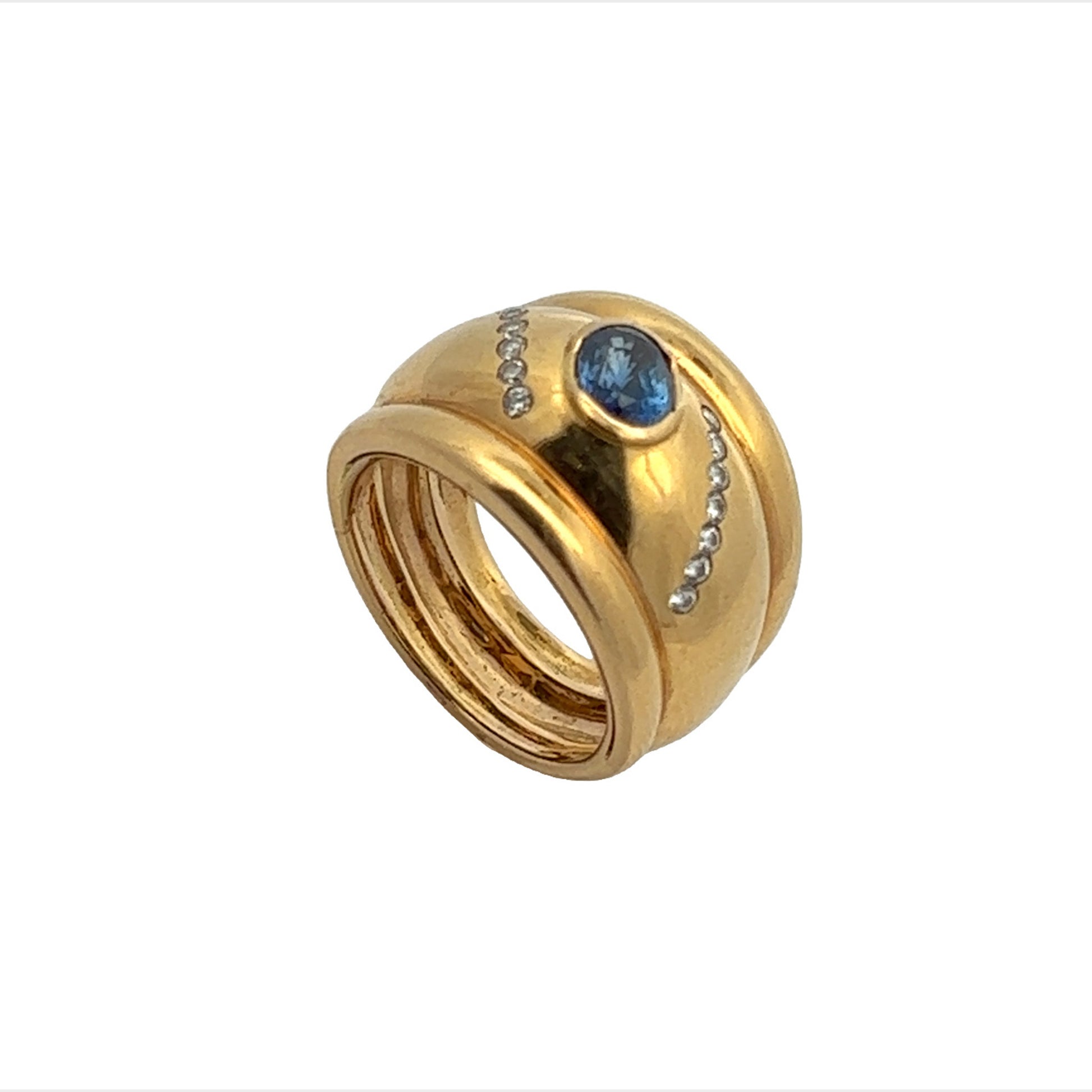 1960s 18KT Yellow Gold Sapphire & Diamond Ring side