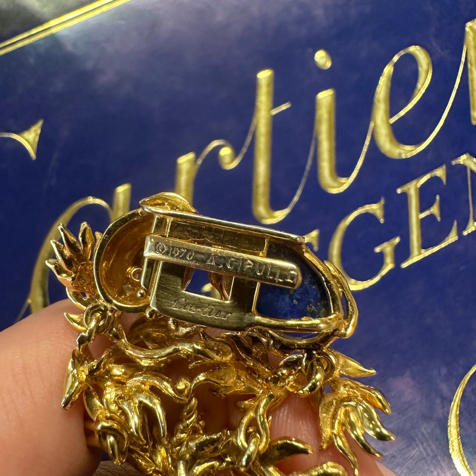 Cartier Aldo Cipullo 1970s 18KT Yellow Gold Lapis Lazuli & Diamond Bracelet close-up of clasp and signature