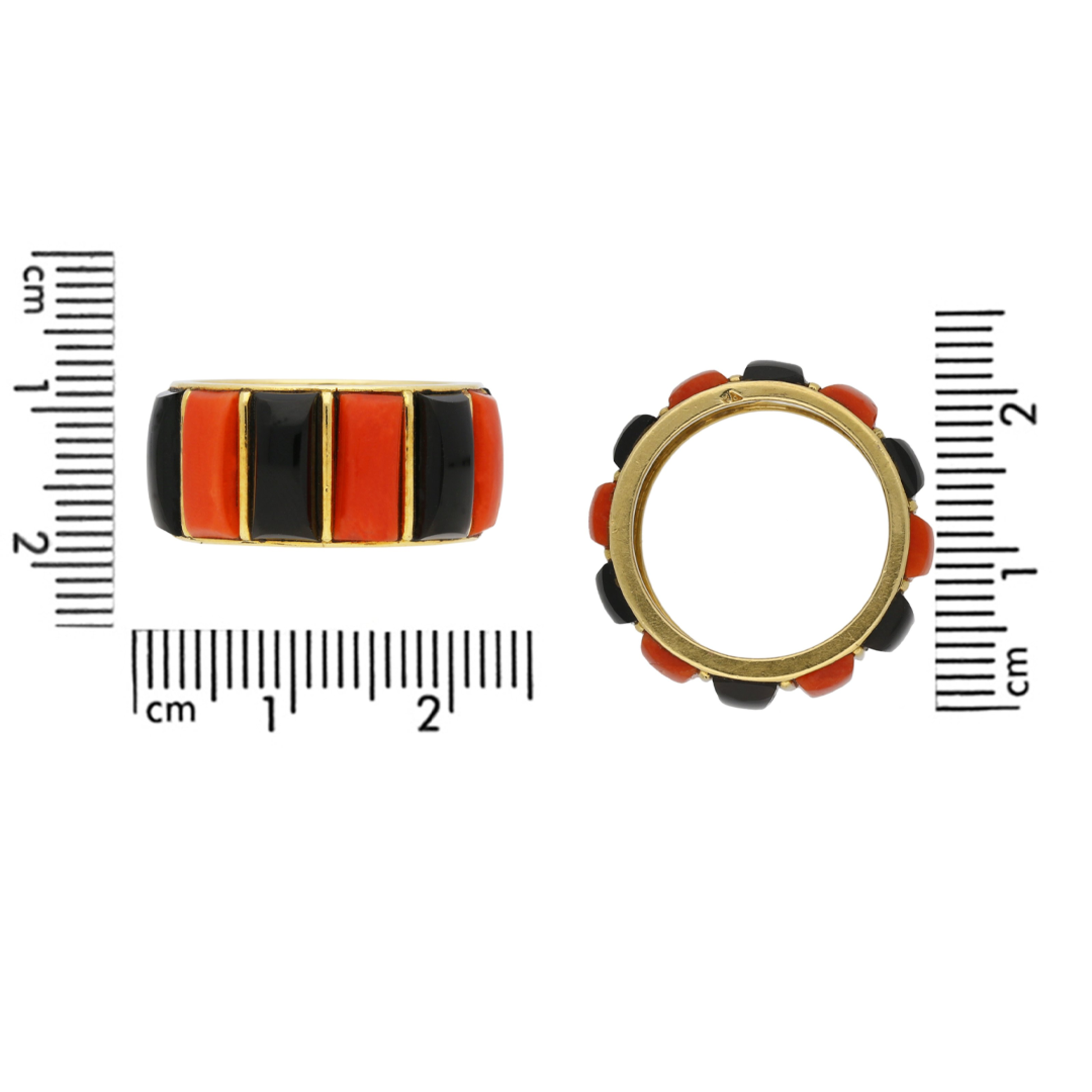 Cartier French 1970s 18KT Yellow Gold Coral & Onyx Ring front and profile