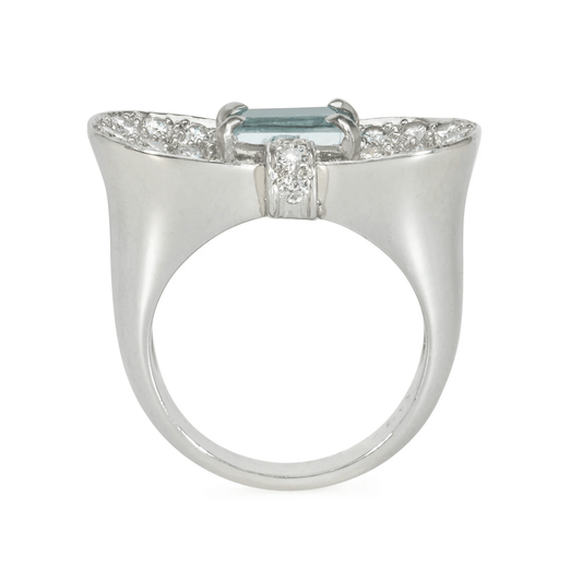 Retro Platinum Aquamarine & Diamond Ring profile