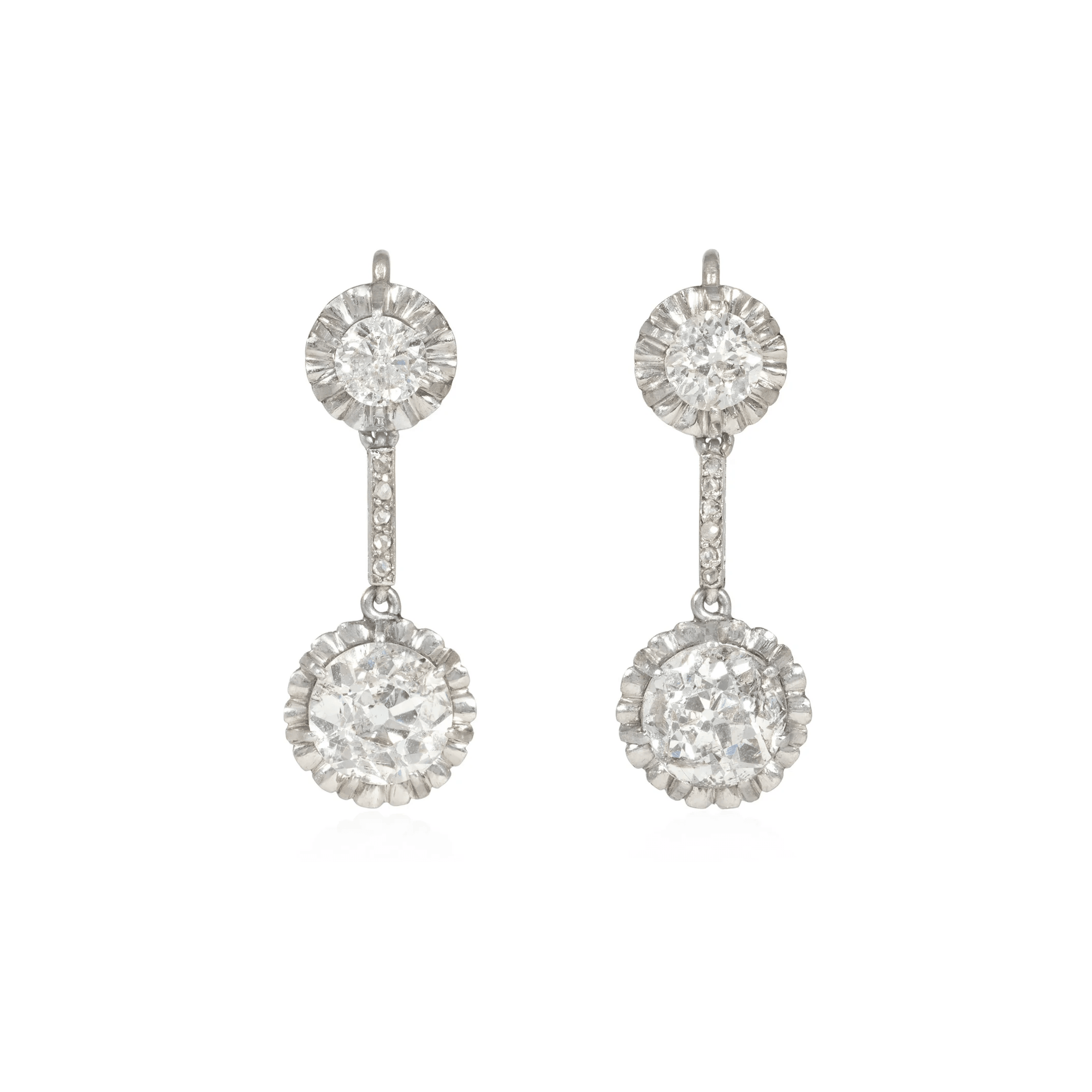 Solitaire earrings with 3.00 carat diamonds in platinum - BAUNAT