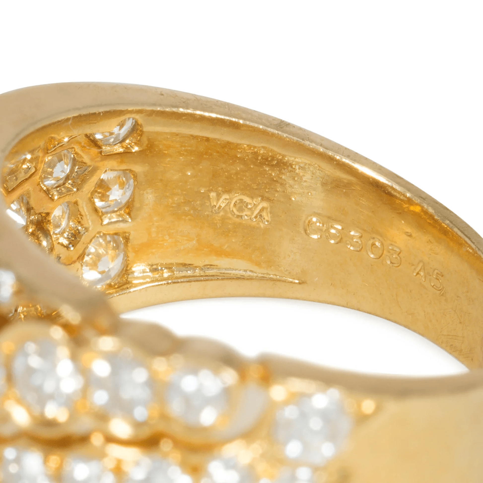 Van Cleef & Arpels French 1980s 18KT Yellow Gold Diamond Ring close-up of signature 