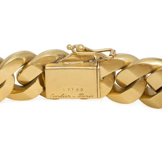 Cartier Paris 1950s 18KT Yellow Gold Bracelet close-up of signature and number