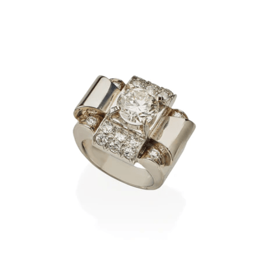 Truche French Retro 18KT White Gold Diamond Ring top