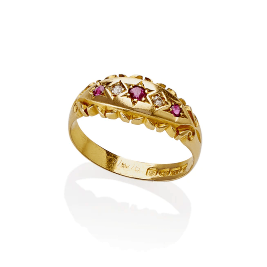 English Victorian 18KT Yellow Gold Ruby & Diamond Ring profile