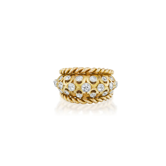 French 1960s 18KT Yellow Gold Diamond Ring front